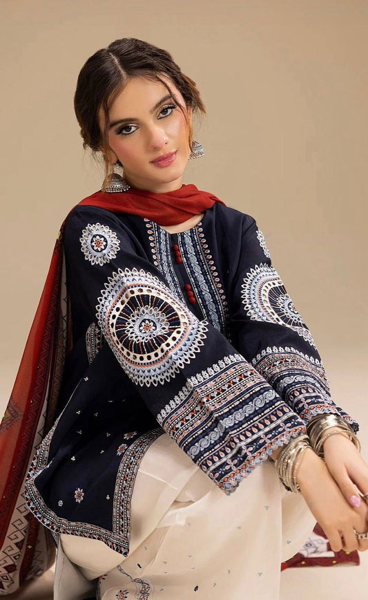 JAZMINE 3PC LAWN UNSTITCHED EMBROIDERED
Code:4015