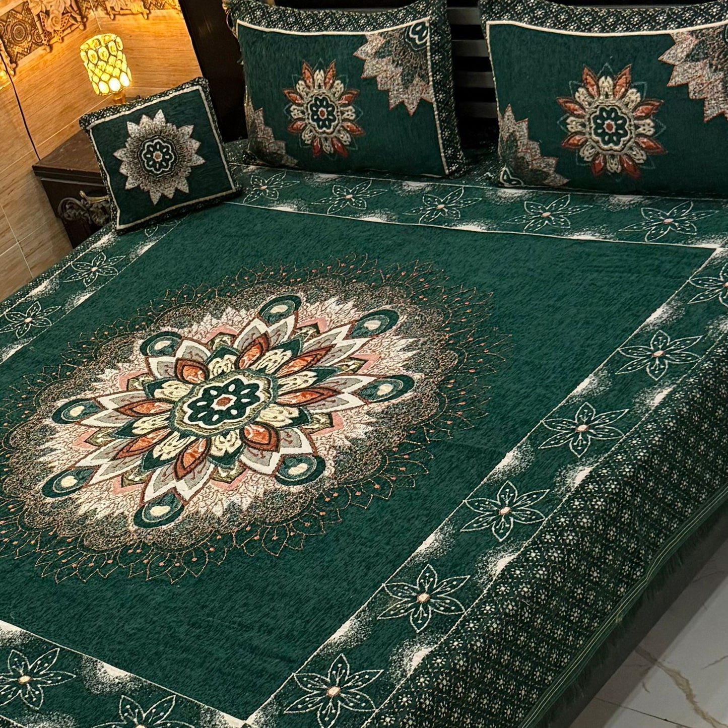 4Pc Velvet Jaquard Bedsheet