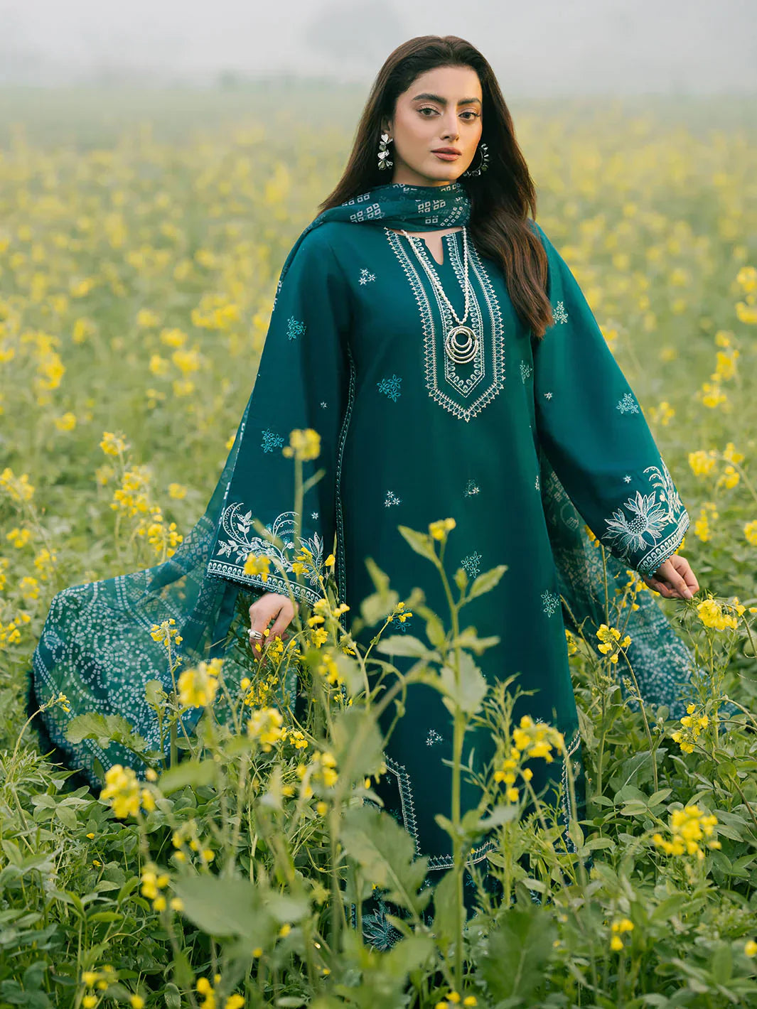 IZEL LAWN WITH DIGITAL PRINT VOIL DOBBY DUPATTA