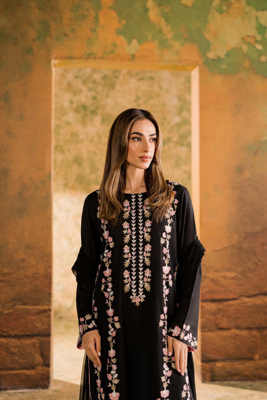 Juilette LAWN WITH Bamber DUPATTA