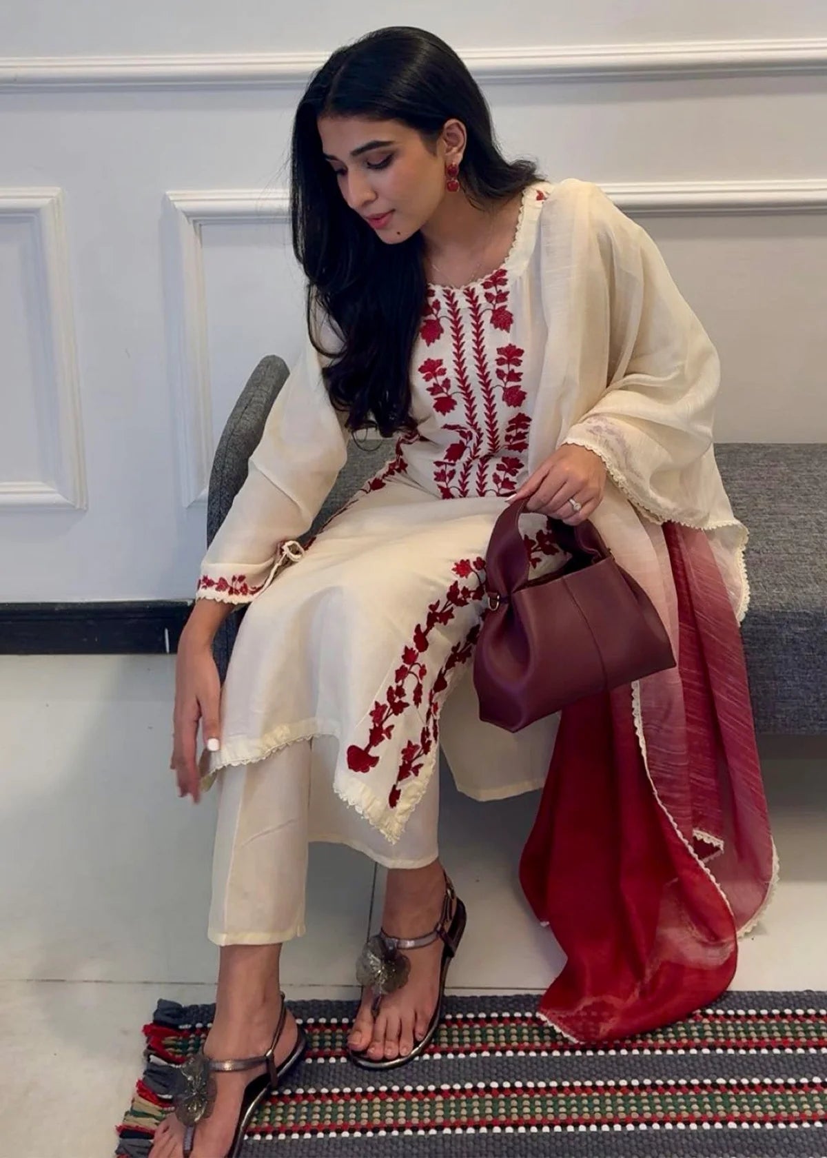 Z A R F LAWN WITH Bamber DUPATTA