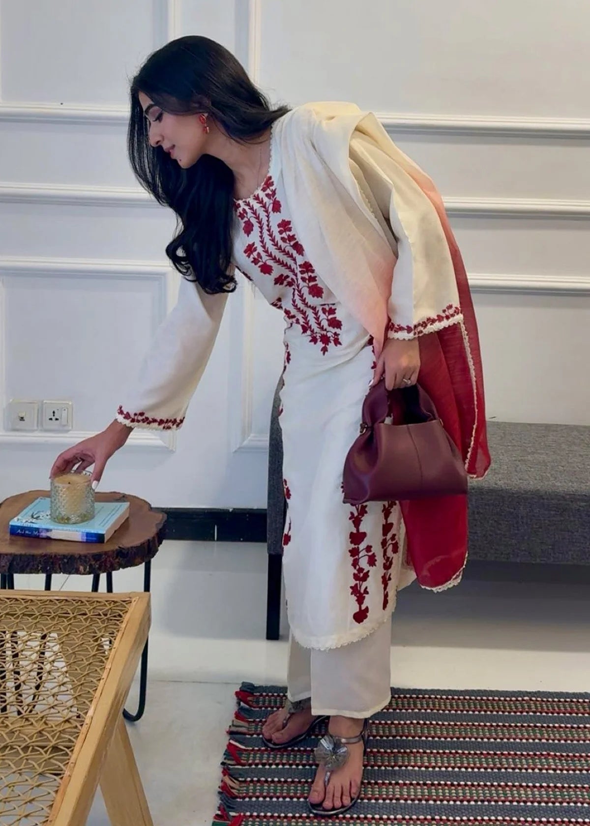 Z A R F LAWN WITH Bamber DUPATTA